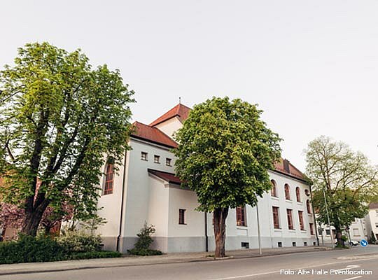 Außenansicht der Location Alte Halle Eventlocation