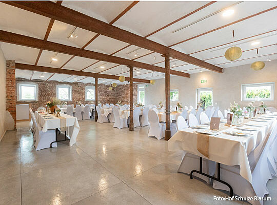 Schöner dekorierter Innenraum im Hof Schulze Blasum