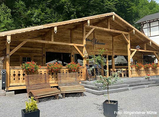 Kulinarische Highlights beim Krimidinner Moselkern im Landhotel Ringelsteiner Mühle Außenansicht des Landhotel Ringelsteiner Mühle