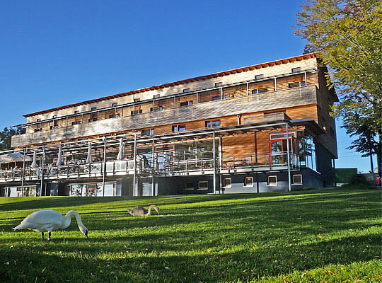 Krimidinner Radolfzell Außenansicht auf das Naturfreundehaus Bodensee beim Krimidnner Radolfzell