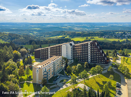 Außenansicht des IFA Schöneck Hotel & Ferienpark