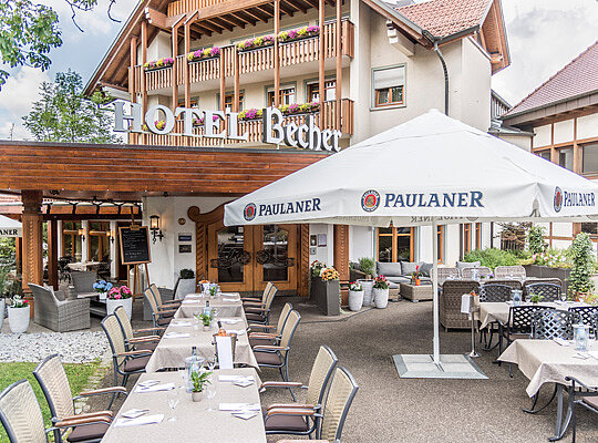 Krimidinner Göppingen Außenansicht auf das Hotel Becher beim Krimidinner Göppingen