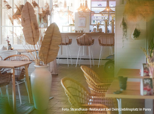Innenansicht mit Bar