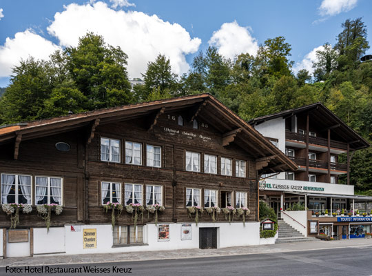 Außenansicht des Hotel Restaurants Weisses Kreuz