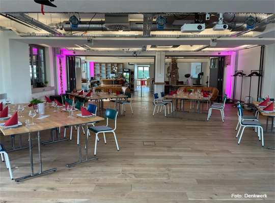 Blick in den Gastraum im Denkwerk