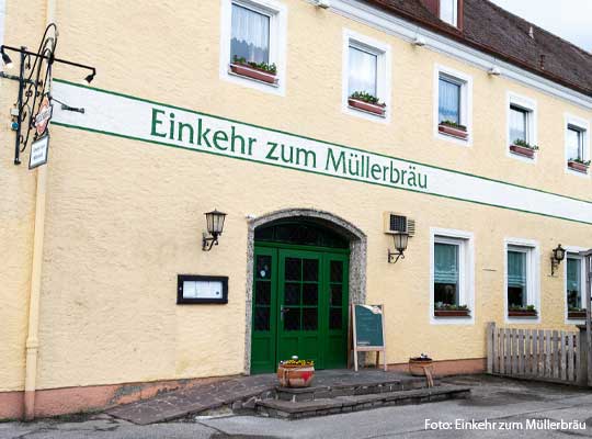Eingangstor des Gastahauses Einkeh zum Müllerbräu